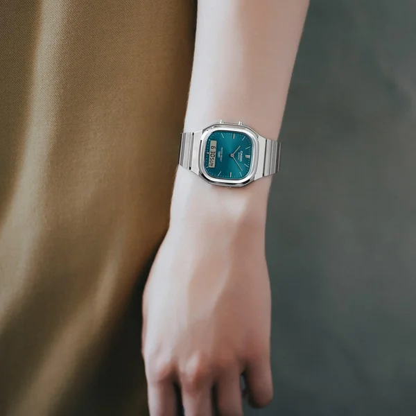 Casio Quartz Square Digital Watch - Imagen 5
