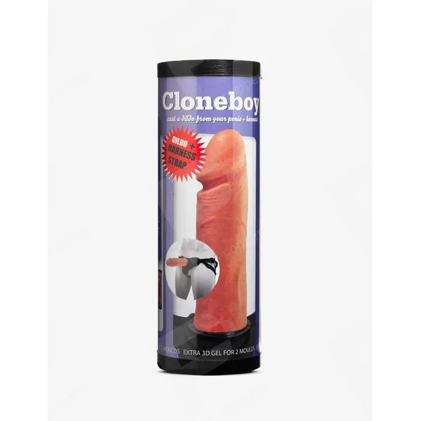 Dildo y Arnés Strap Flesh - Cloneboy