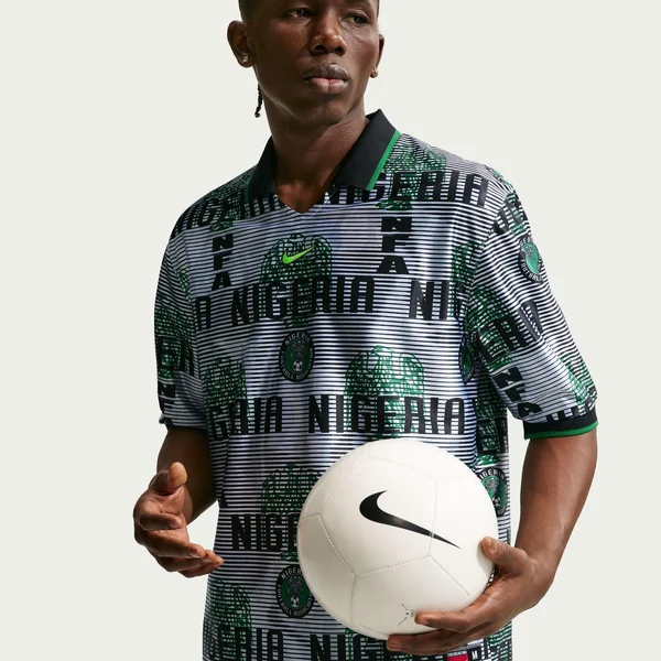 Nike Men's Nigeria Short Sleeve T-Shirt