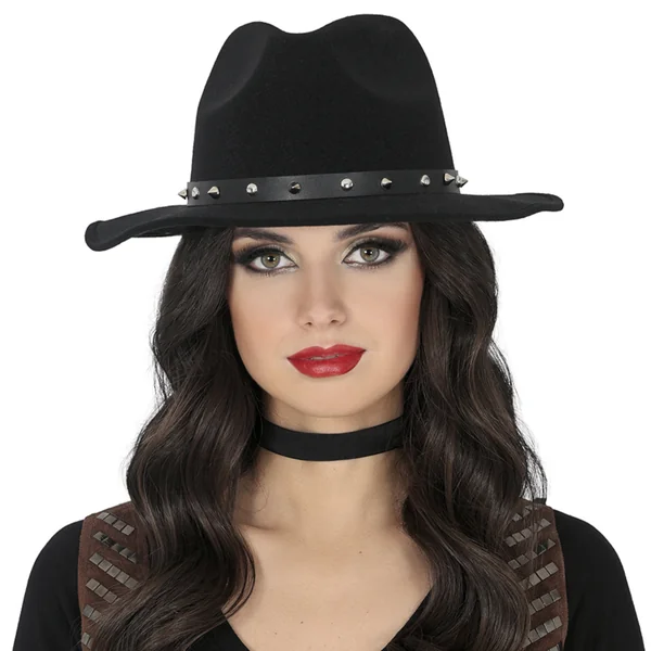 Sombrero de vaquero negro con remaches