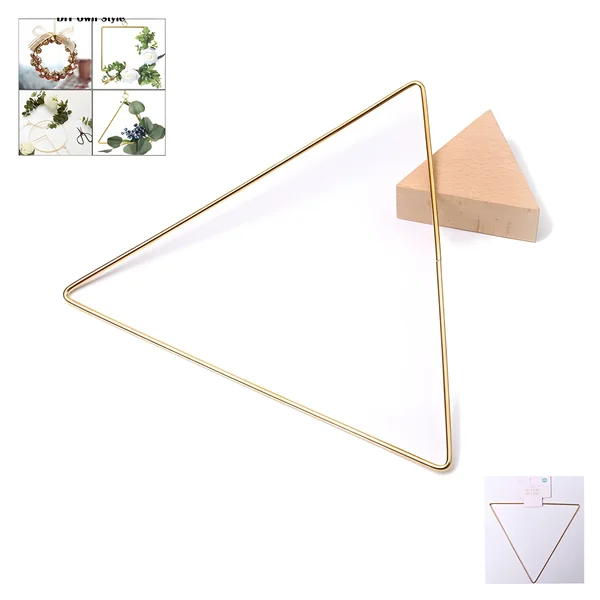 Triángulo metálico dorado de 20 cm - 1 unidad