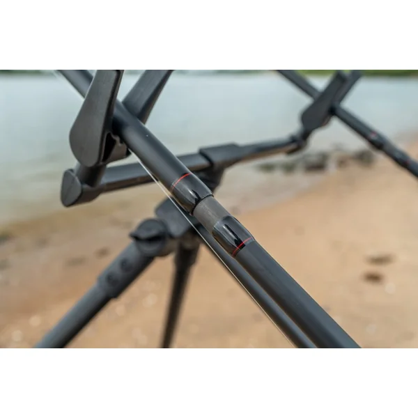 Ultimate River Raid Caña Feeder 3.90m (150g)